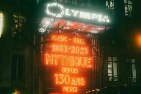 Devanture de l'Olympia Paris pour ses 130 ans