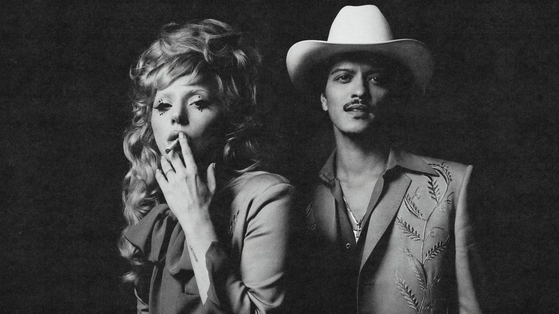 Lady Gaga avec Bruno Mars pour la sortie de leur nouveau songle "Die with a smile"