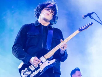 Jack White sur scène pour son nouvel album "No Name"