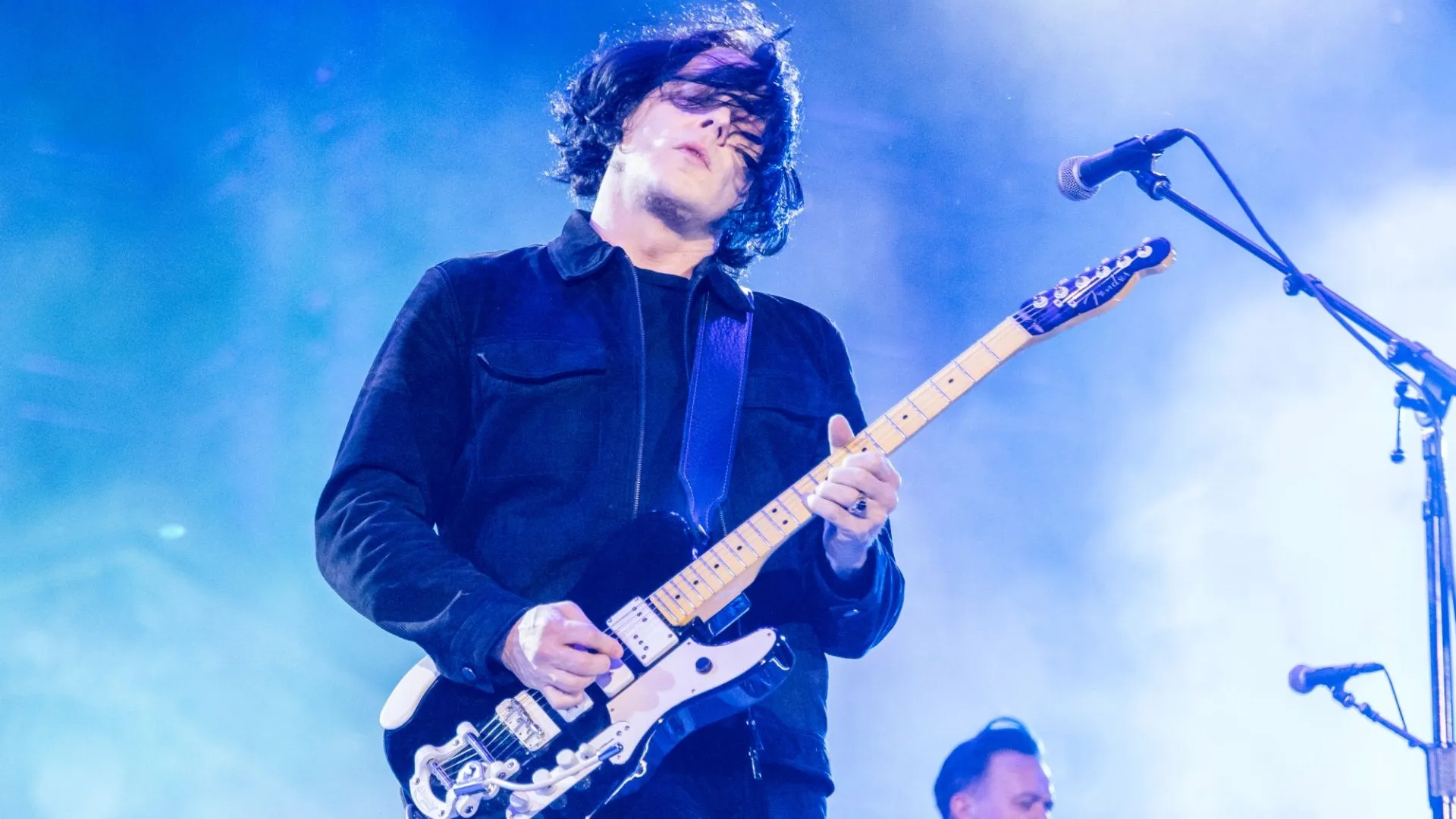 Jack White sur scène pour son nouvel album "No Name"